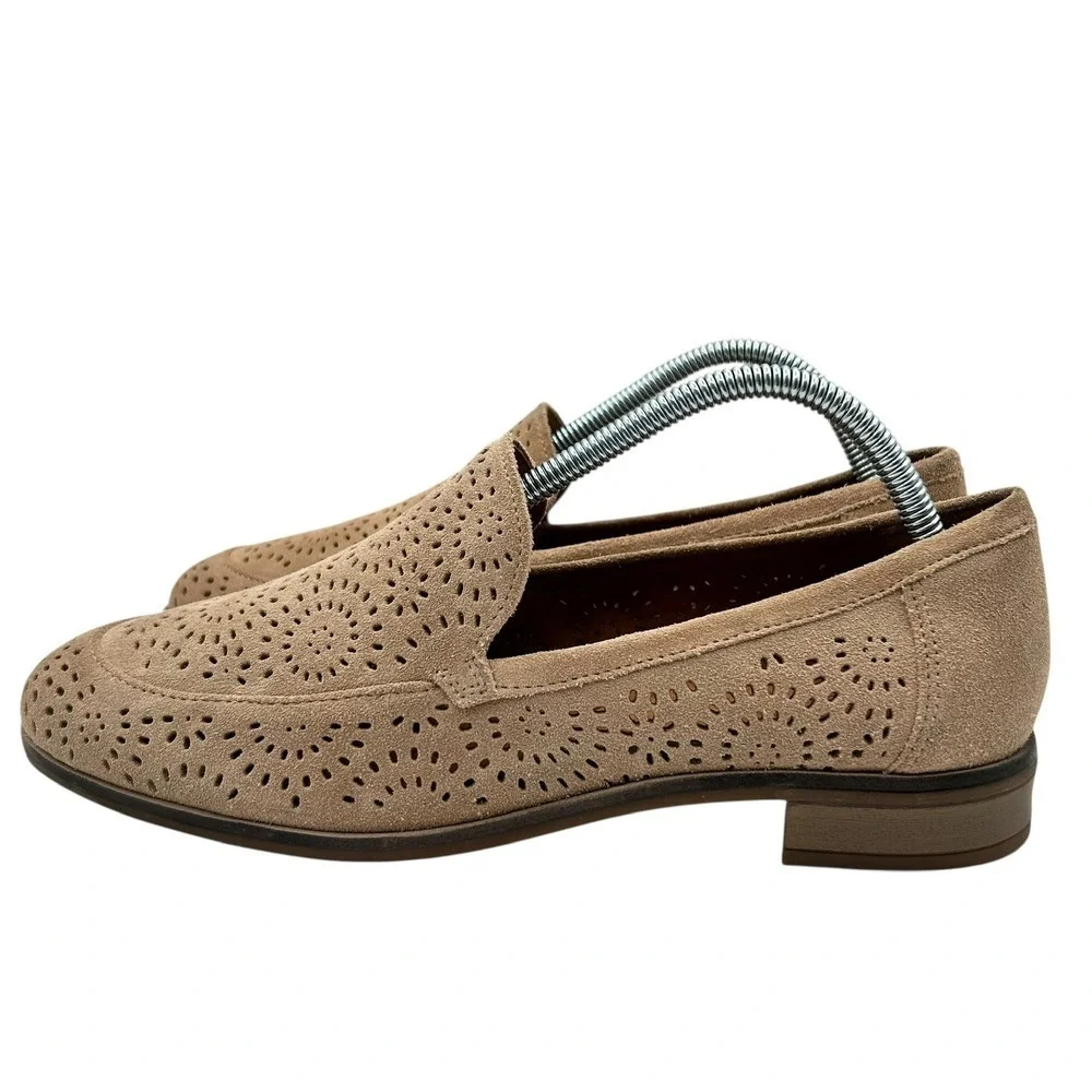 Clarks Women's Sand Trish Calla Perforated Suede Loafers Shoes Size 10 M